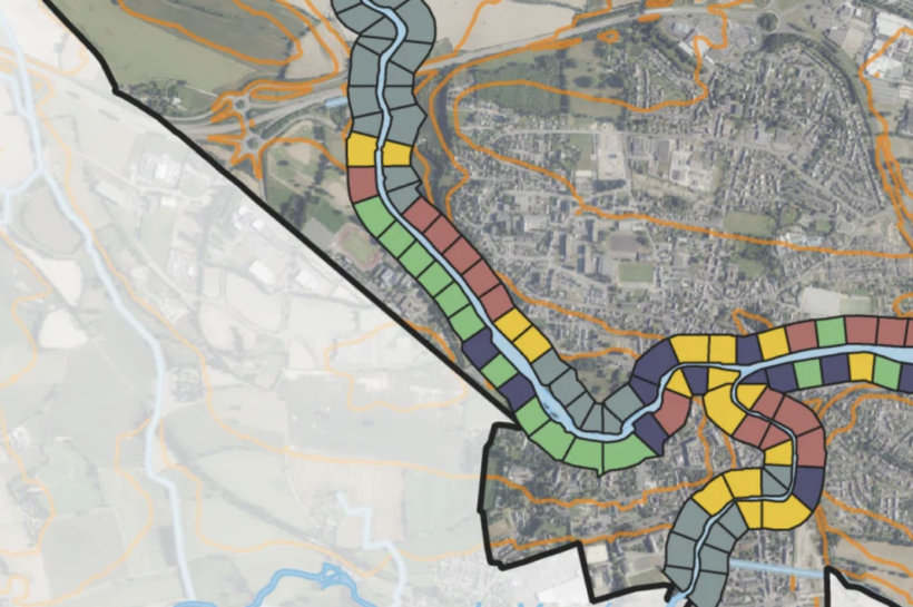 La proximité à l’eau au sein d’une petite ville historiquement liée à ses rivières : une analyse par la connectivité sociale à Segré (Maine-et-Loire)