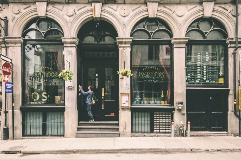 Les sociétés de développement commercial à Montréal (Québec) ou l’art de décliner et promouvoir la proximité commerçante